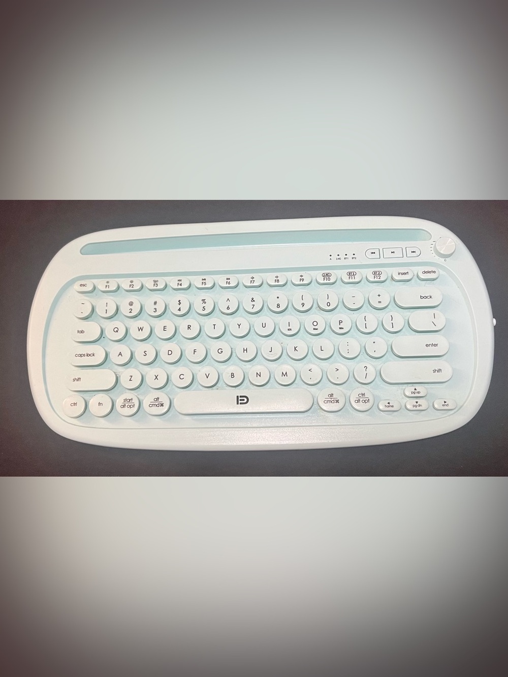 Bluetooth Keyboard Typewriter Style